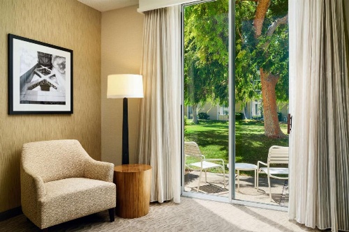 Hilton Oakland Airport image 16